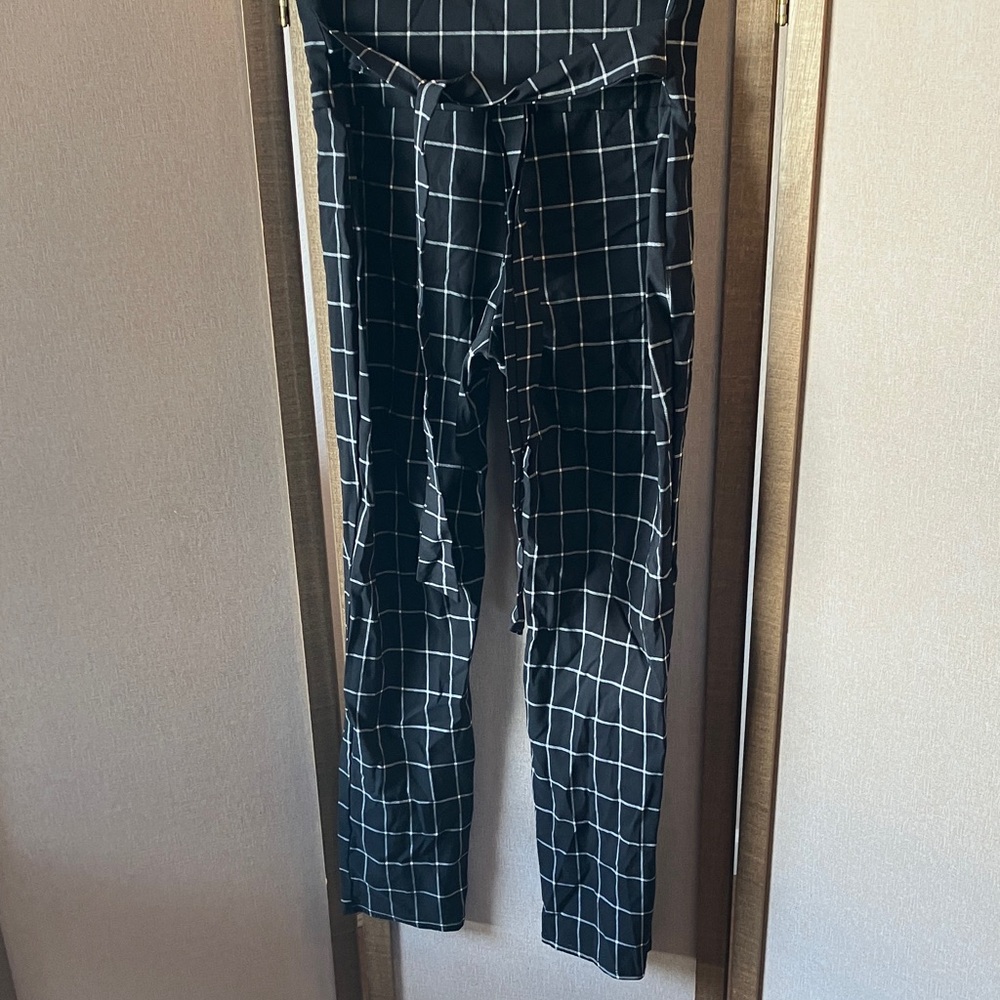 FINAL MARKDOWN Black and White Checkered slacks xl